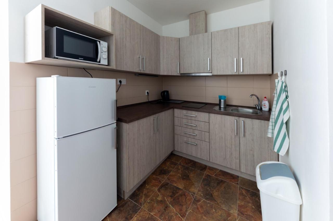 Rezidence Belehradska Appartement Most Buitenkant foto