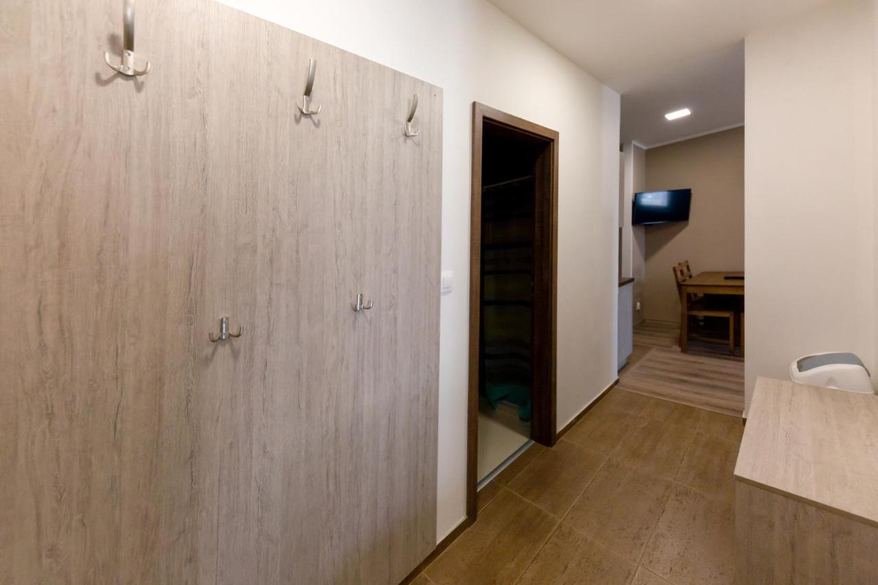Rezidence Belehradska Appartement Most Buitenkant foto